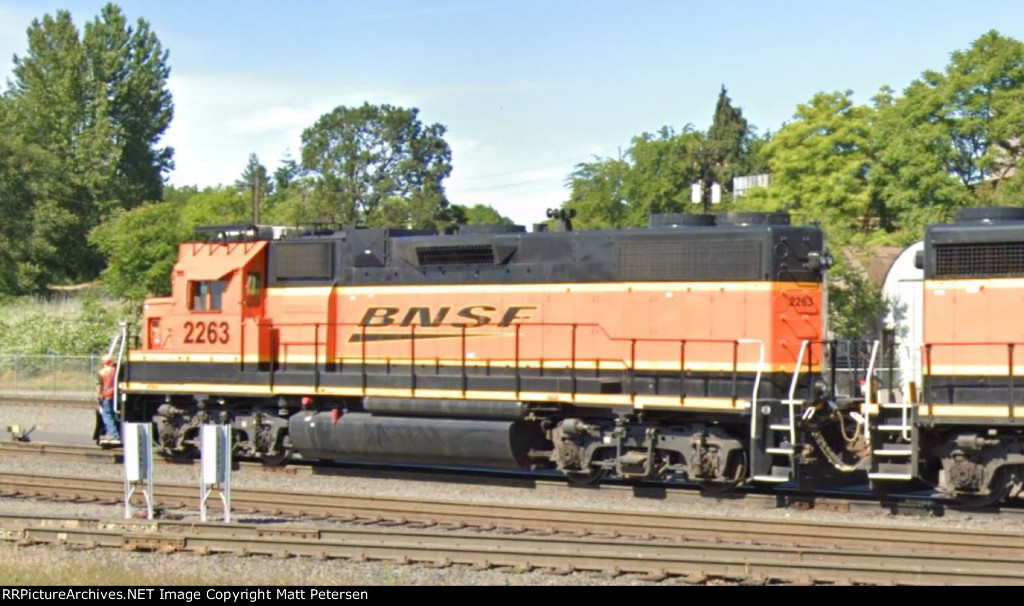 BNSF 2263